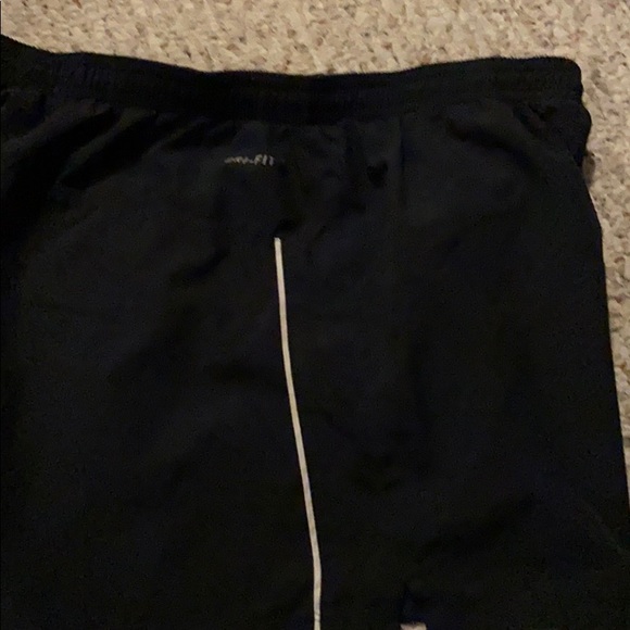 Dry fit Nike shorts - Picture 4 of 4